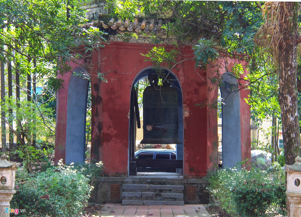 Ngoi co tu voi buc tranh tuong 9 con rong lon nhat Viet Nam hinh anh 2