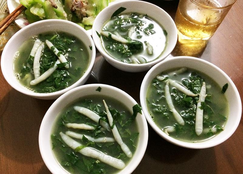 đặc sản nhà giàu,sá sùng,thị trường Tết