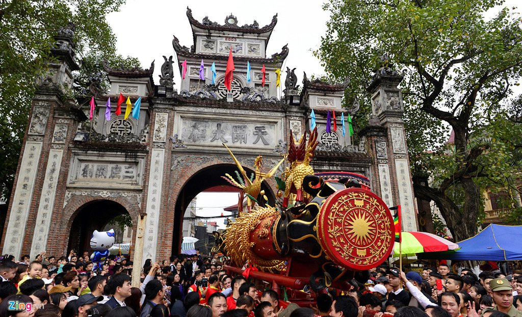 Ruoc phao khong lo, tung ho quan dam tai hoi Dong Ky hinh anh 11