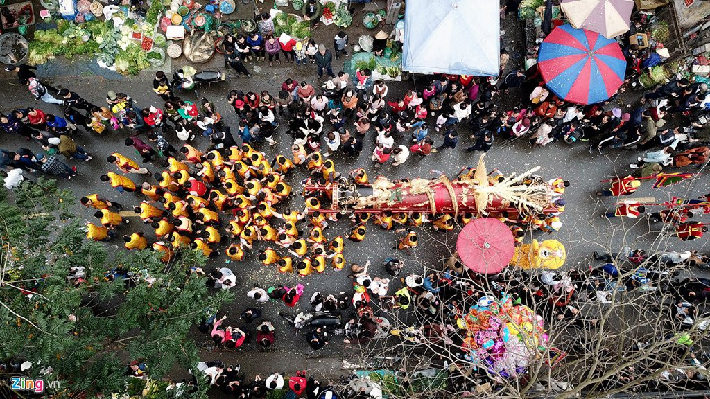 Ruoc phao khong lo, tung ho quan dam tai hoi Dong Ky hinh anh 2