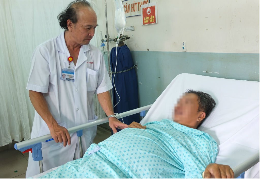 viêm tụy,viêm tụy cấp,ngộ độc rượu,bệnh viện Bình Dân