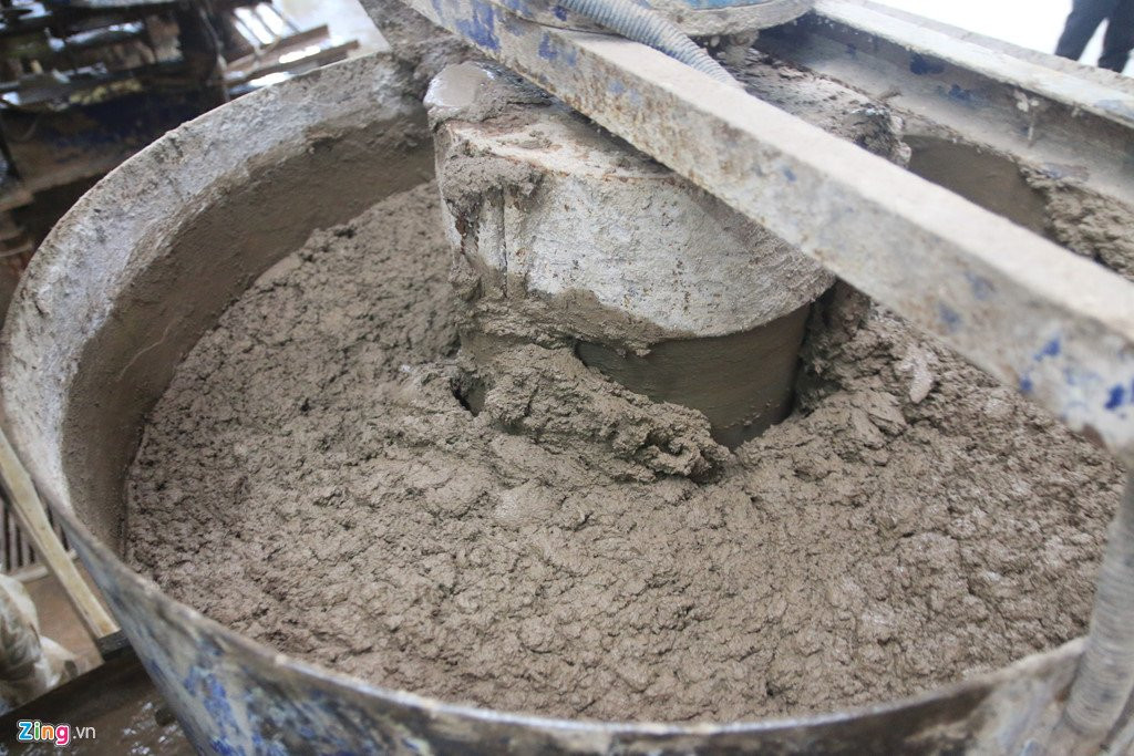 Ben trong nha may tai che xi tro nhiet dien lon nhat Viet Nam hinh anh 4