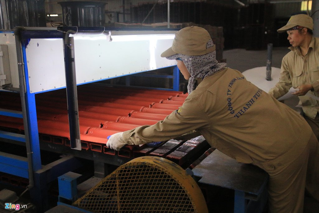 Ben trong nha may tai che xi tro nhiet dien lon nhat Viet Nam hinh anh 8