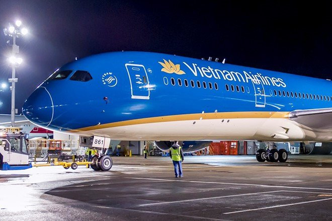 Ban suat an cho Vietnam Airlines, doanh nghiep thu gan 2 ty dong/ngay hinh anh 1