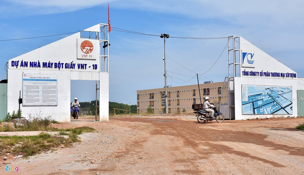 Nha may giay 10.000 ty dong nhap thiet bi hoen gi hinh anh 1