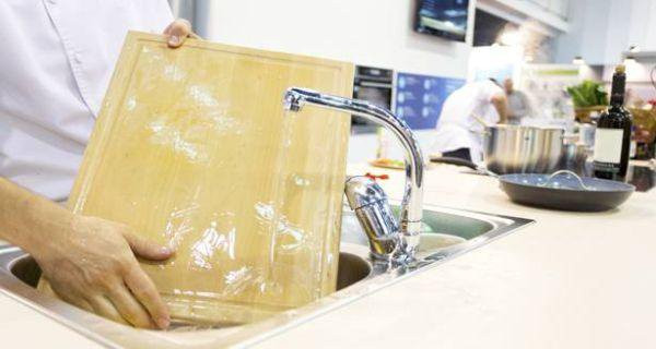 nhà vệ sinh,vi khuẩn,bồn cầu