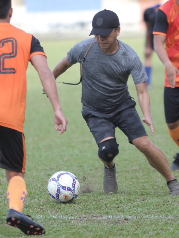 Dao dien Robie Truong