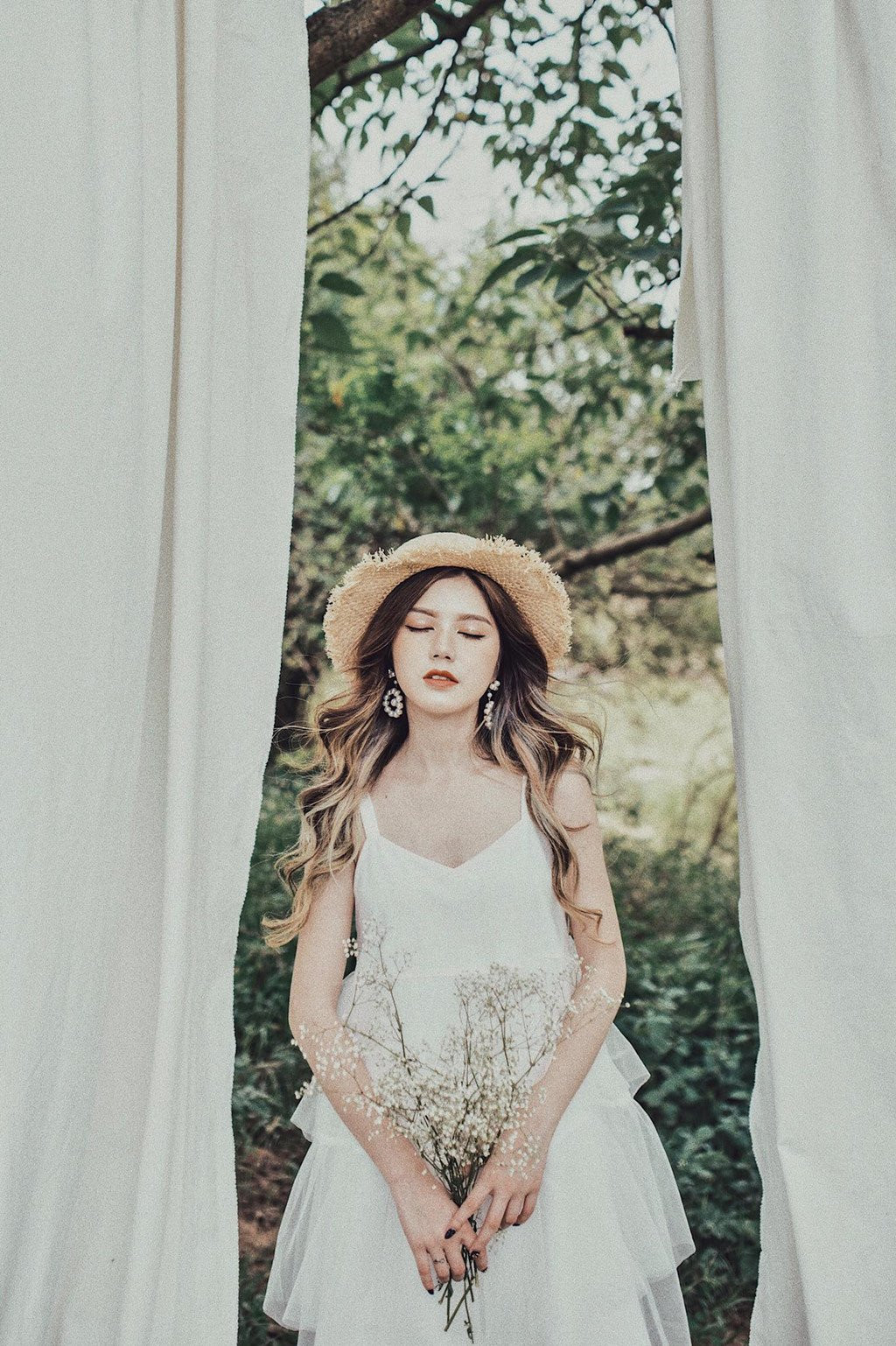 Hot girl Viet nao vua xinh dep vua hoc gioi? hinh anh 11