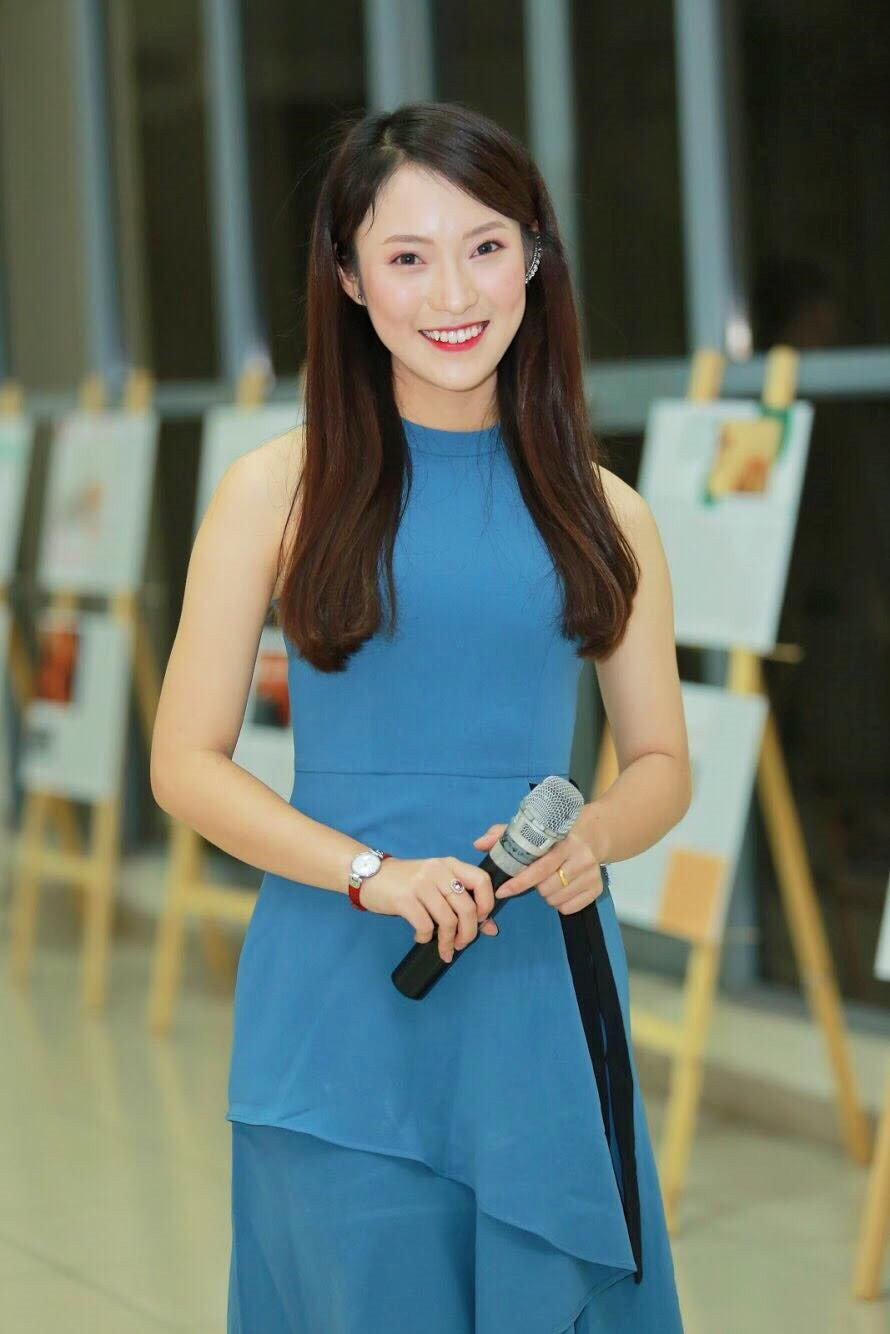 Hot girl Viet nao vua xinh dep vua hoc gioi? hinh anh 2