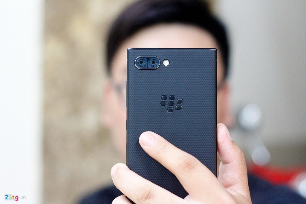 BlackBerry Key2 ve VN voi gia 17,5 trieu dong hinh anh 2