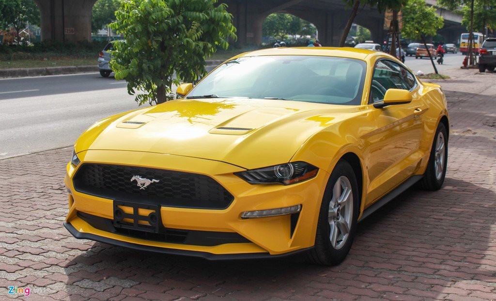 Chi tiet 'xe co bap My' Ford Mustang 2018 tren duong pho Ha Noi hinh anh 5