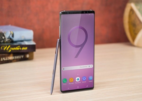 Galaxy Note 9 lo dien voi mau vang ruc doc dao hinh anh 1