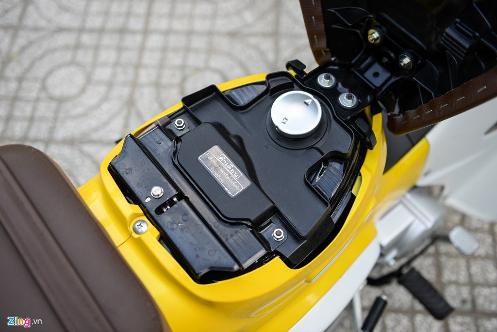 Huyen thoai Honda Super Cub doi 2018 gia 80 trieu dong ve VN hinh anh 10