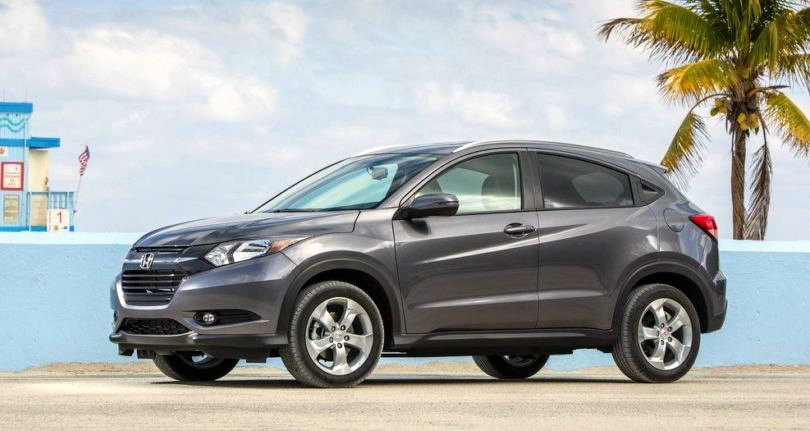 Ô tô SUV dồn dập ra hàng giảm giá, 500 triệu chơi xe thể thao