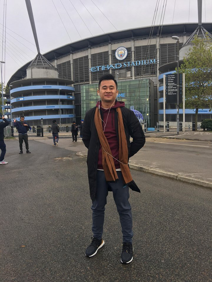 Gioi tre mac do tram trieu dong: 'Dung day nha giau cach tieu tien' hinh anh 4