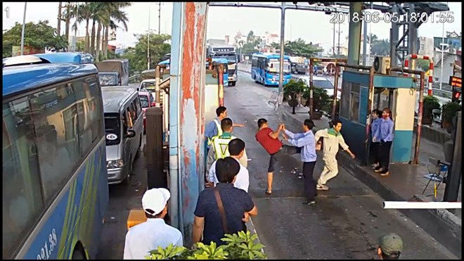 Xem xet giam phi oto o 7 xa gan tram BOT Tan De hinh anh 1