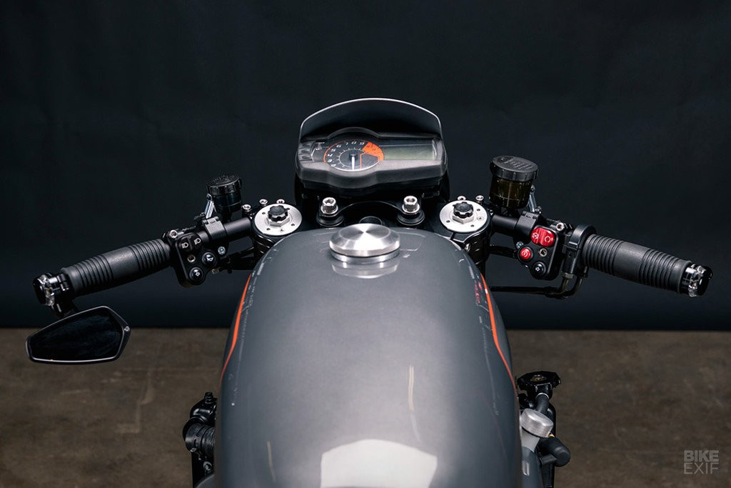 Chi tiet quai thu KTM 990 cc tu Analog Motorcycles hinh anh 5