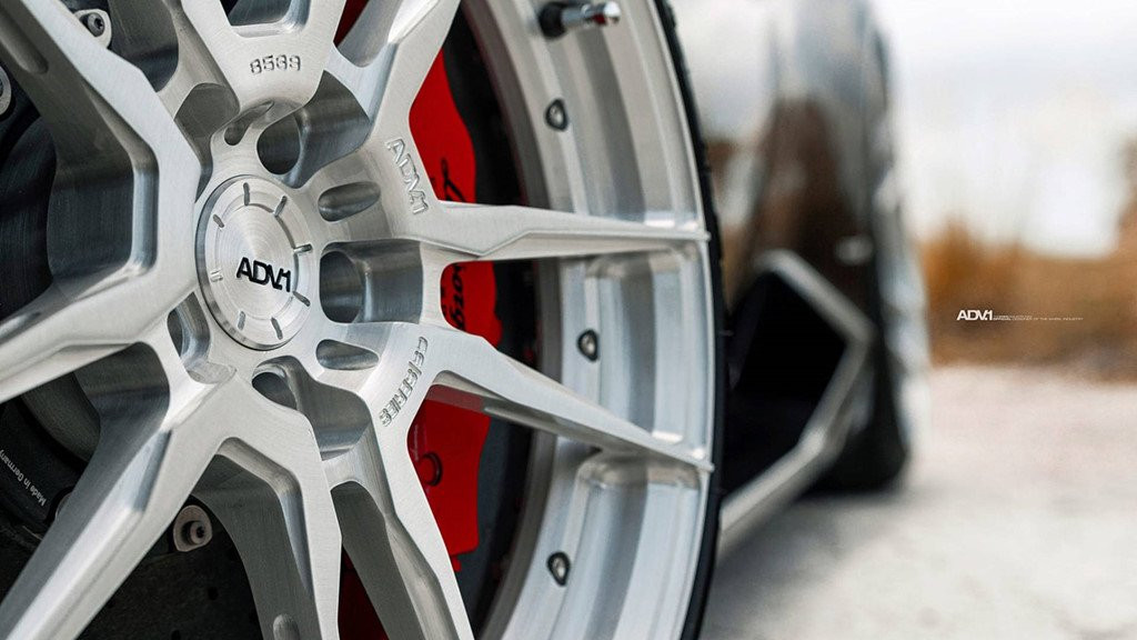 Sieu xe Lamborghini Huracan gay an tuong voi thiet ke quai di hinh anh 3