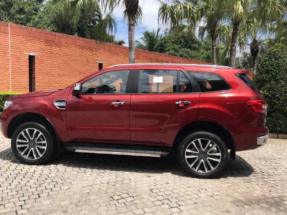 Ford Everest 2018 xuat hien tai VN, gia tam tinh tu 850 trieu dong hinh anh 3