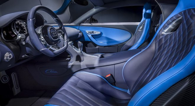 Bugatti Chiron cung bi yeu cau trieu hoi vi loi tui khi hinh anh 2