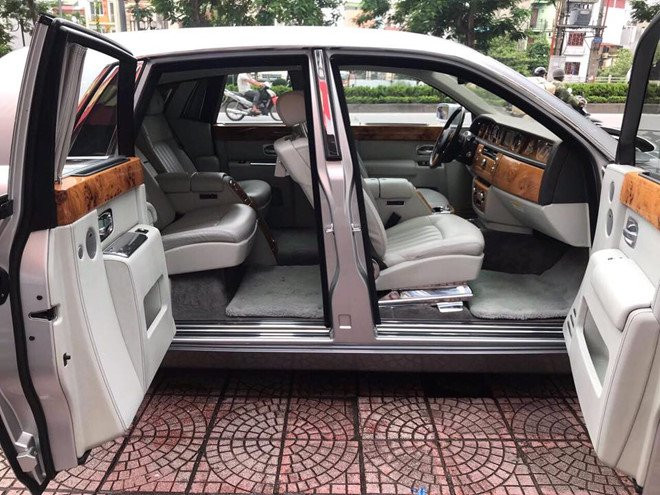Xe sang Rolls-Royce cua Khai Silk dang duoc rao gia hon 8 ty dong hinh anh 2