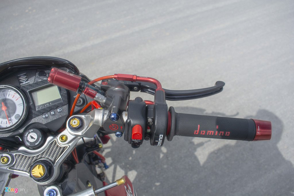 Suzuki Satria F150 voi loat do choi hang hieu cua biker Can Tho hinh anh 4