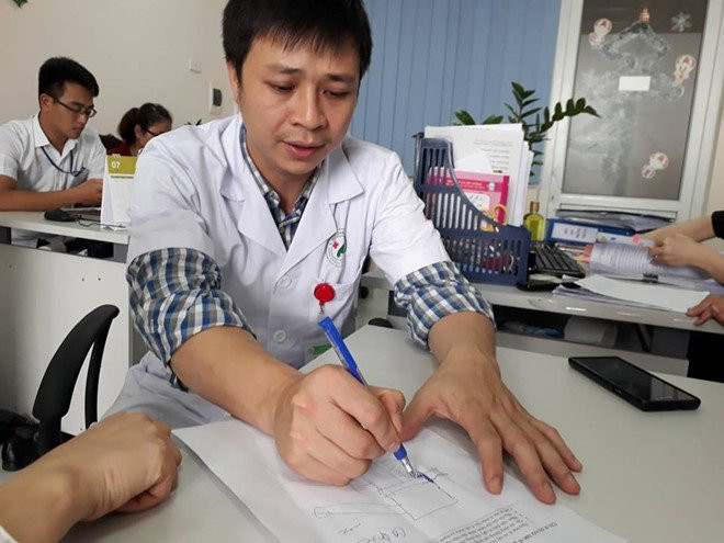 Vo dot song lung vi tap yoga qua suc hinh anh 1