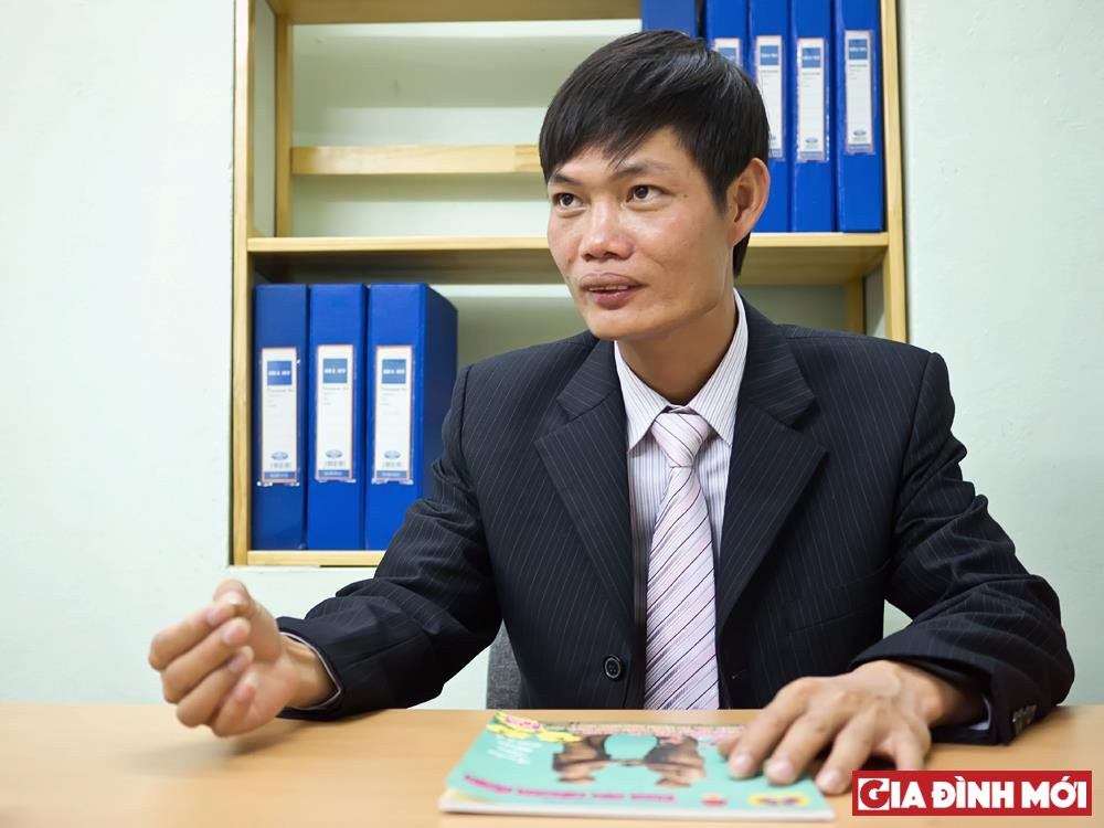 Kỹ sư Lê Văn Tạch