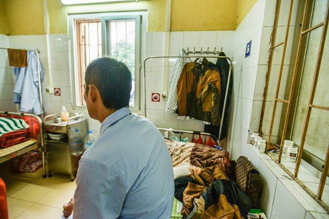 6 hieu lam cua xa hoi day nguoi nhiem HIV vao cuoc song khon cung hinh anh 1