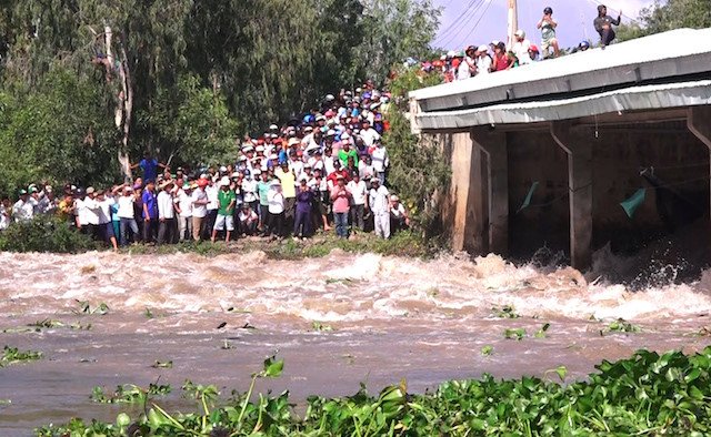 Lu lon o mien Tay, An Giang xa dap Tha La va Tra Su hinh anh 1