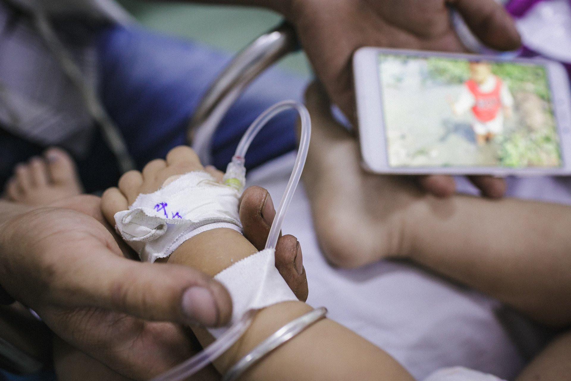 Benh vien nhi o Sai Gon vo tran vi dich chong dich hinh anh 10