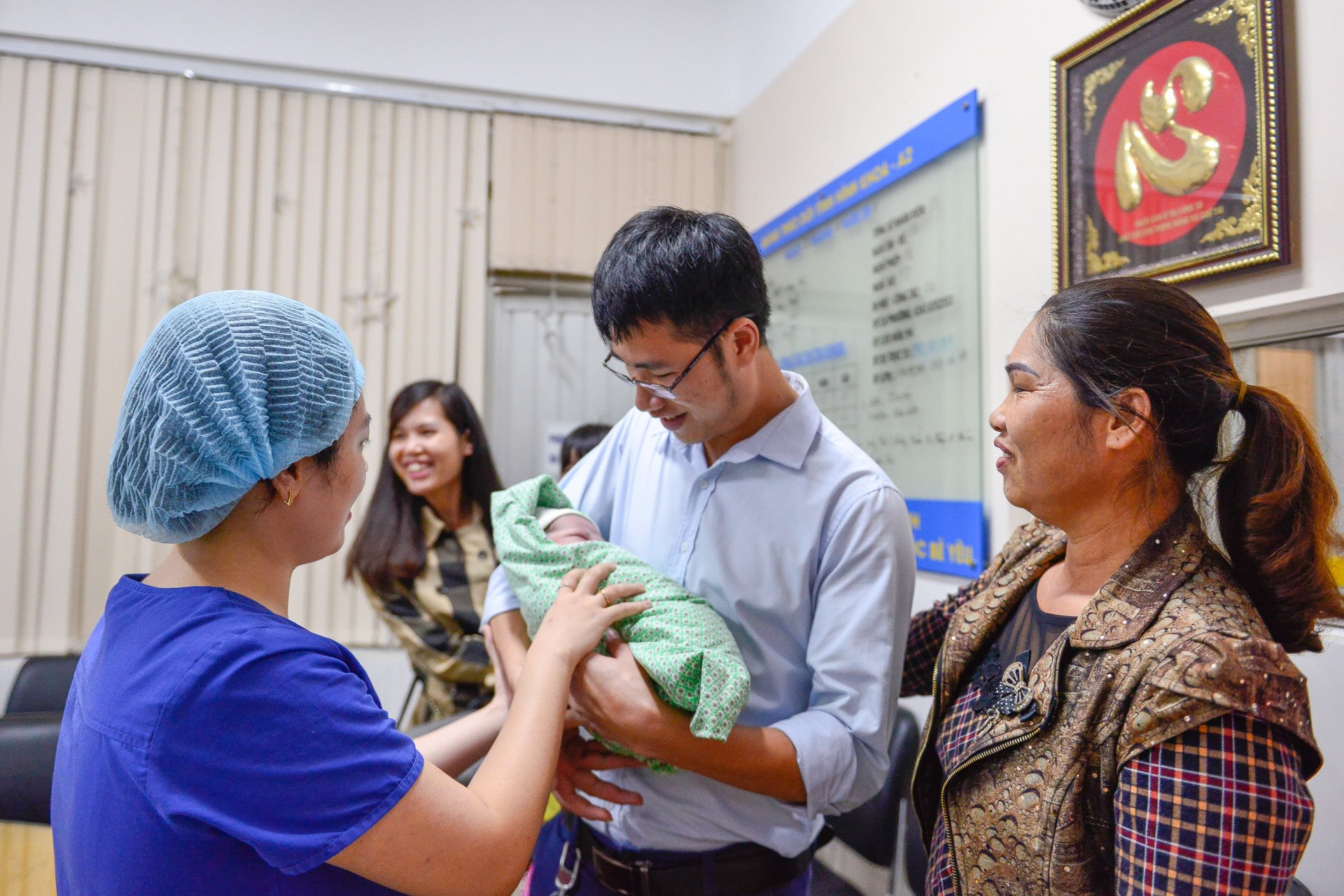 Hanh trinh vuot can thieng lieng cua phu nu hinh anh 35
