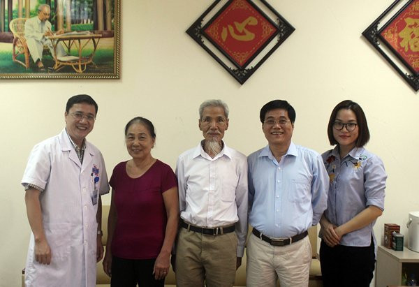 Một trong những bệnh nhân ung thư đầu tiên của VN 48 năm trước giờ ra sao?