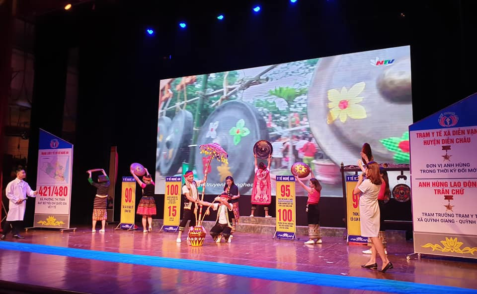 45100765_10210195200835772_7570987015869562880_n 11