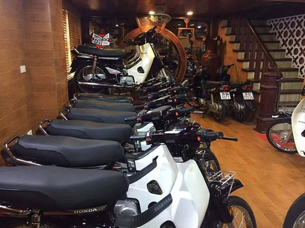Dàn Honda Dream biển tứ quý hét giá hơn 1 tỷ, đổi ngang Camry