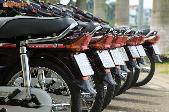 Dàn Honda Dream biển tứ quý hét giá hơn 1 tỷ, đổi ngang Camry