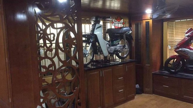 Dàn Honda Dream biển tứ quý hét giá hơn 1 tỷ, đổi ngang Camry