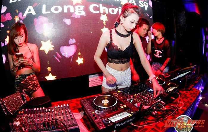 DJ Trang (10)
