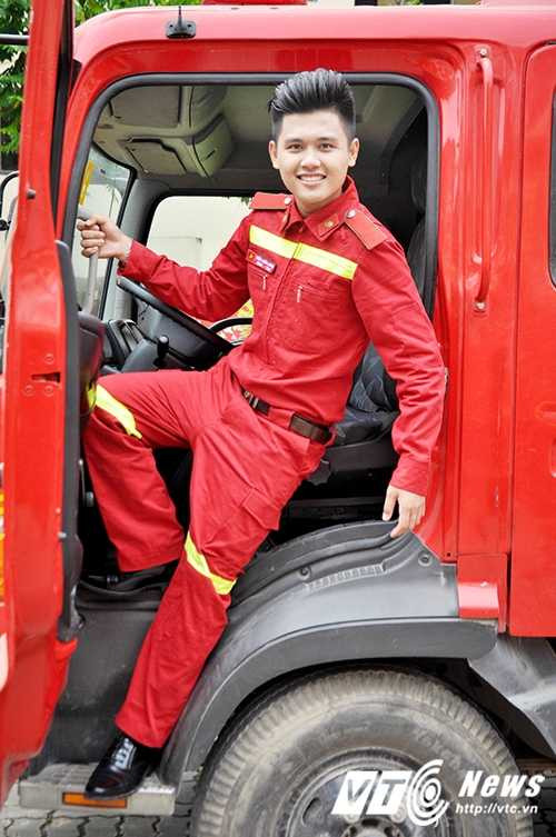 Sinh vien thanh lich T34 (12)