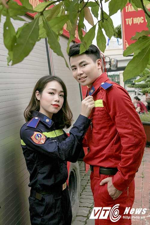 Sinh vien thanh lich T34 (17)