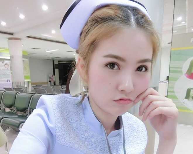 Nu y ta Thai Lan noi tieng vi xinh nhu hot girl hinh anh 4