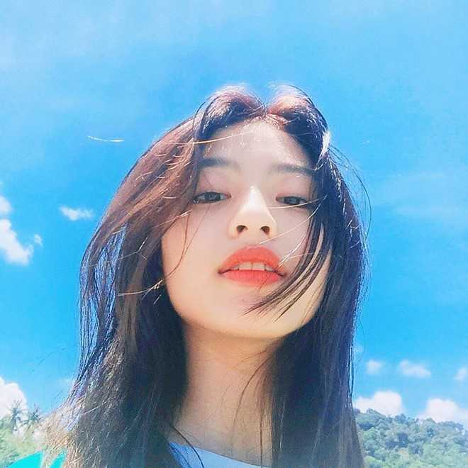 9X lai Phap duoc coi nhu ban sao hot girl Kha Ngan hinh anh 6