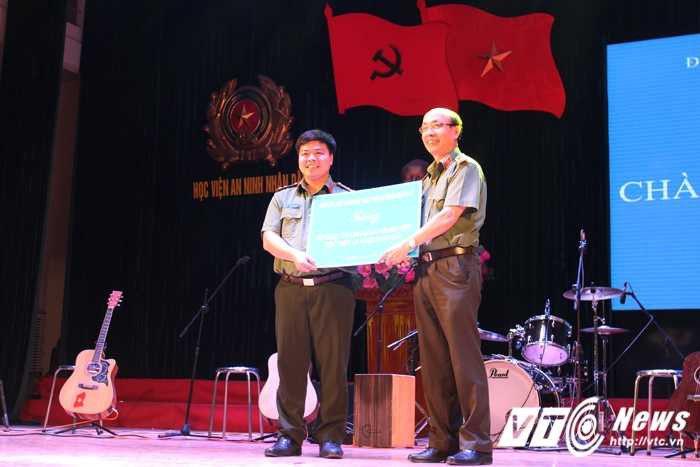 Hoc vien An ninh (3)