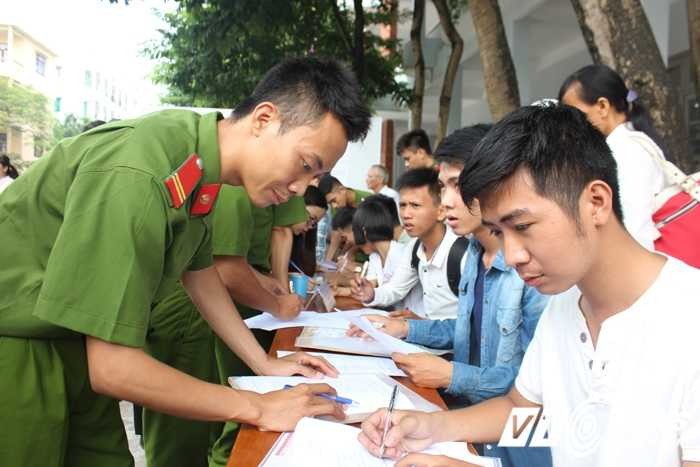 Tan hoc vien T38 (10)