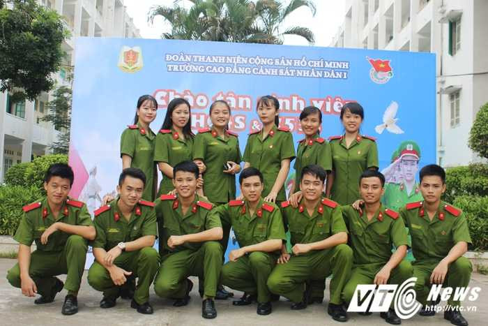 Tan hoc vien T38 (20)