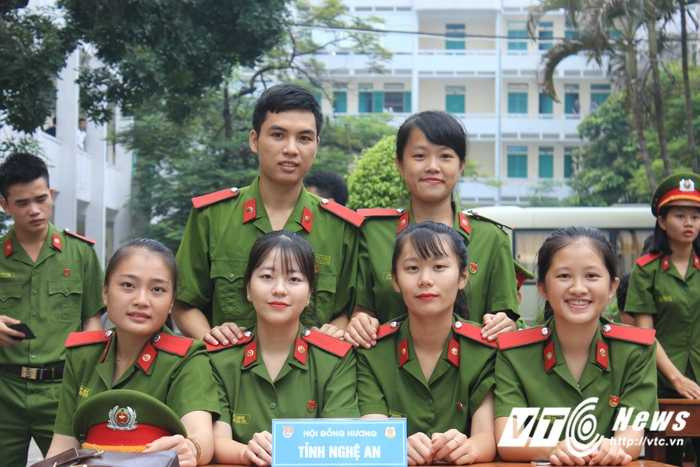 Tan hoc vien T38 (6)