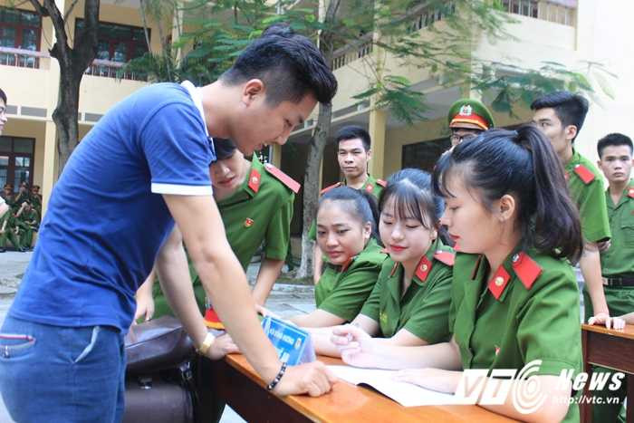 Tan hoc vien T38 (7)