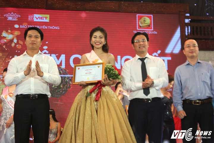 Hoa khoi Imiss Thang Long 2016 (5)