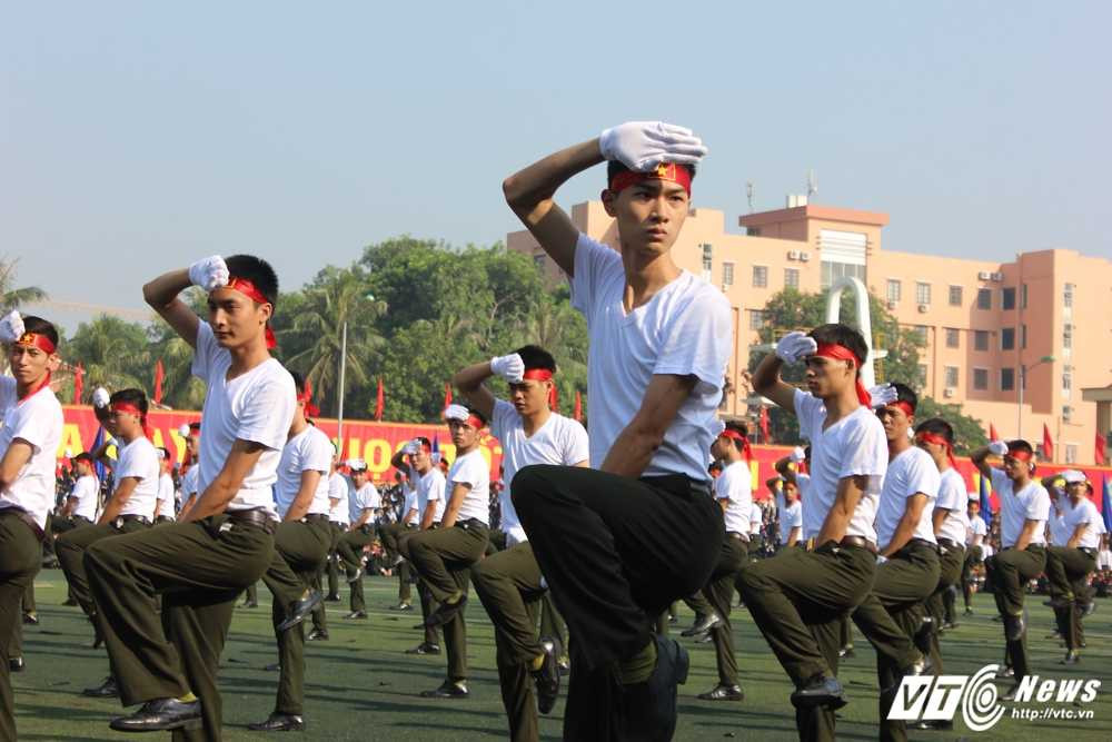 Khai giang Hoc vien An ninh (27)