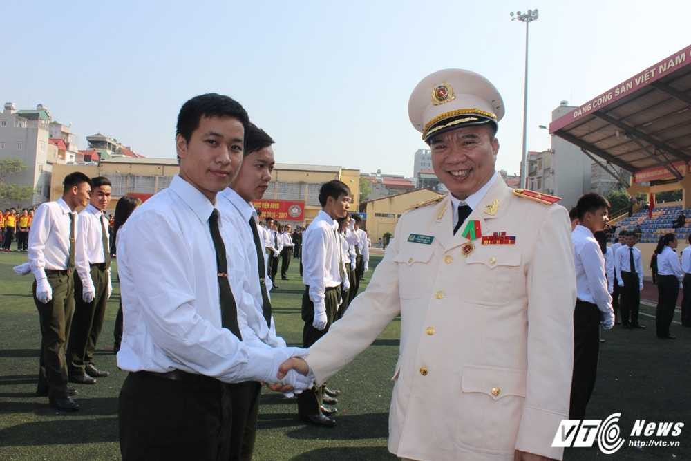 Khai giang Hoc vien An ninh (29)